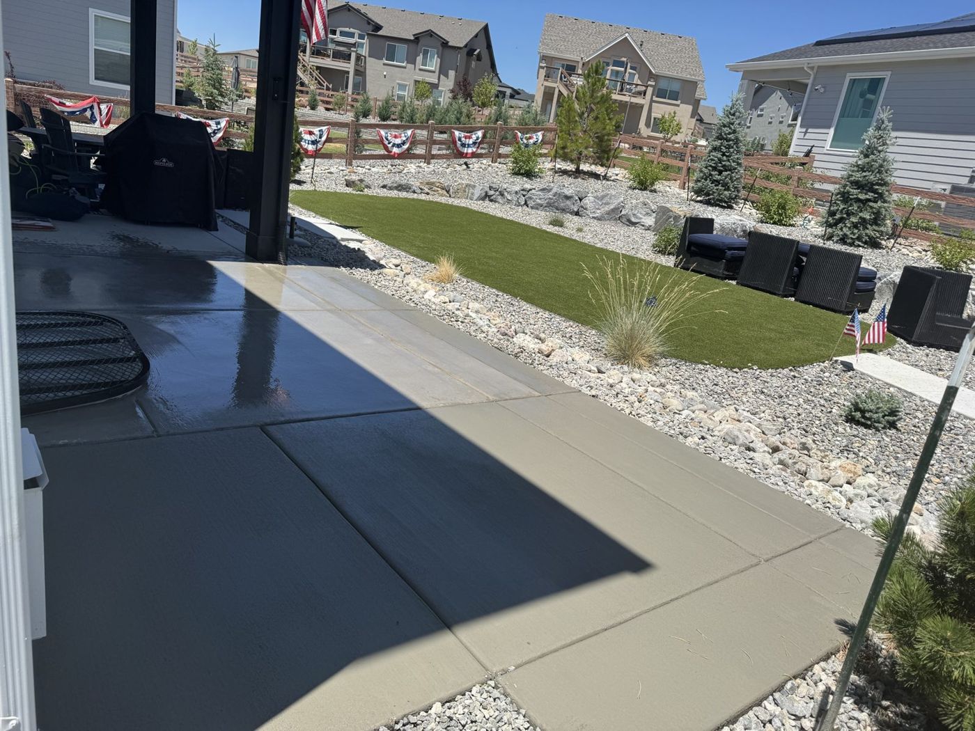 Finished back patio with landscaping